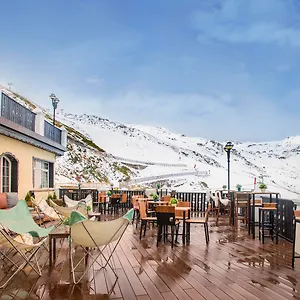 5* Отель Vincci Seleccion Rumaykiyya